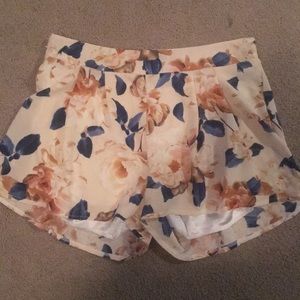 Cute floral shorts